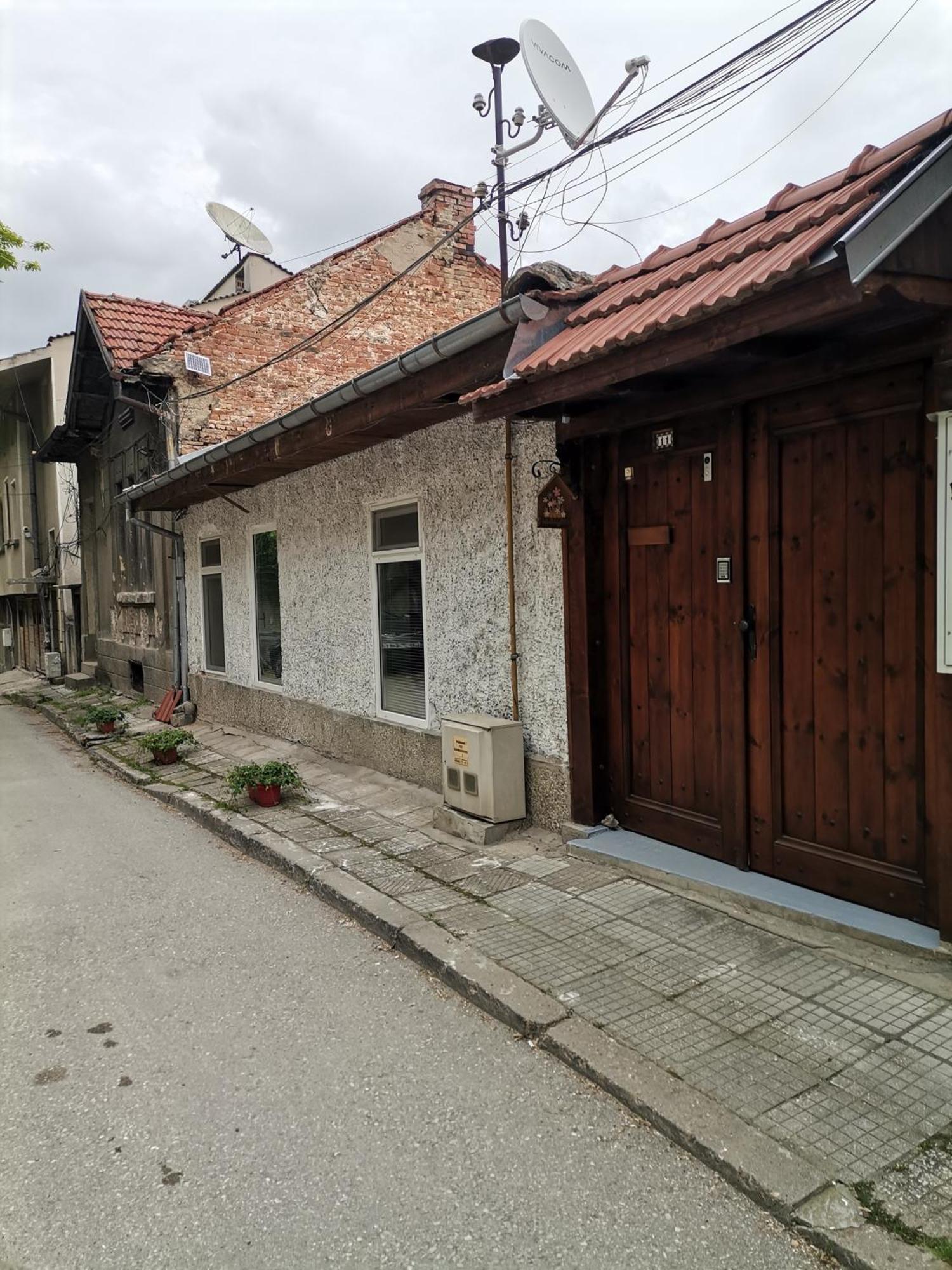 Appartamento Аврамов Дом - Етаж От Къща Veliko Tărnovo Esterno foto