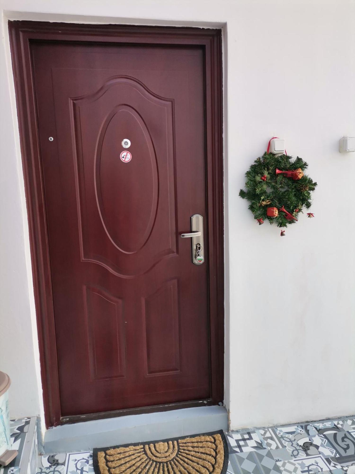 Appartamento Аврамов Дом - Етаж От Къща Veliko Tărnovo Esterno foto